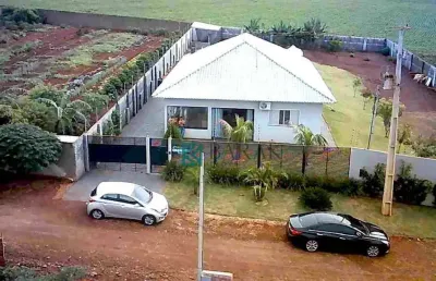 Chácara com piscina, 3 dormitórios à venda, área 2000m² construção 170m² por r$ 1.300.000 - floresta/pr