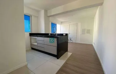 Apartamento com 2 dormitórios para alugar, 52m² por r$ 3.114/mês - zona 01 - maringá/pr