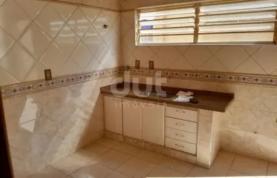 Casa com 4 quartos à venda na rua presidente bernardes, 787, jardim flamboyant, campinas por r$ 480.000
