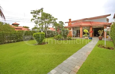 Casa à venda com 4 quartos em peruíbe, no bairro bougainvillee iii