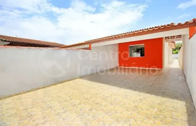 Casa à venda com 3 quartos em peruíbe, no bairro estancia antonio novaes