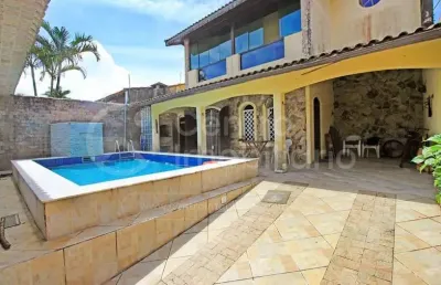 Casa à venda com piscina e 4 quartos em peruíbe, no bairro jardim três marias