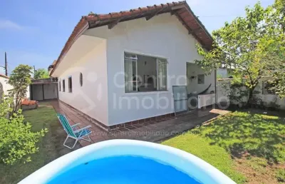 Casa à venda com 4 quartos em peruíbe, no bairro belmira novaes