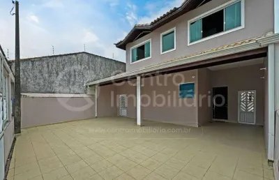 Casa à venda com 5 quartos em peruíbe, no bairro centro