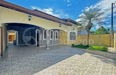 Casa à venda com 3 quartos em peruíbe, no bairro parque balneario oasis