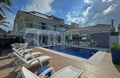 Casa à venda com piscina e 7 quartos em peruíbe, no bairro bougainvillee i