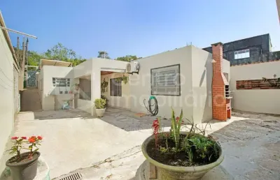 Casa à venda com 2 quartos em peruíbe, no bairro estancia sao jose