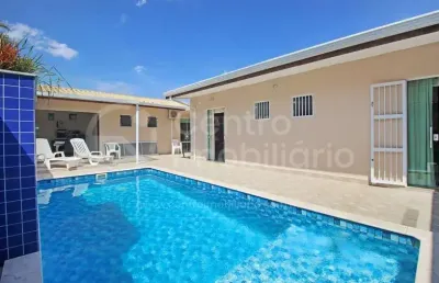 Casa à venda com piscina e 4 quartos em peruíbe, no bairro cidade nova peruíbe