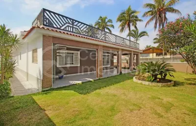 Casa à venda com 5 quartos em peruíbe, no bairro balneario florida
