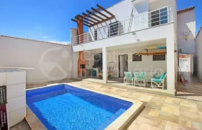 Casa à venda com piscina e 4 quartos em peruíbe, no bairro estancia sao jose