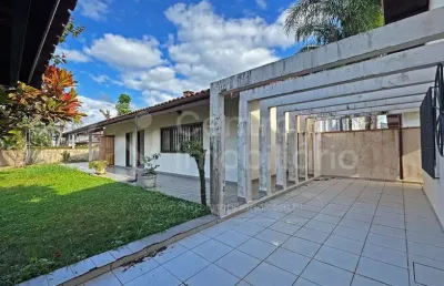 Casa à venda com 3 quartos em peruíbe, no bairro jardim imperador