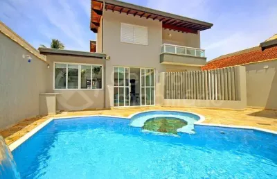 Casa à venda com piscina e 3 quartos em peruíbe, no bairro parque balneario oasis