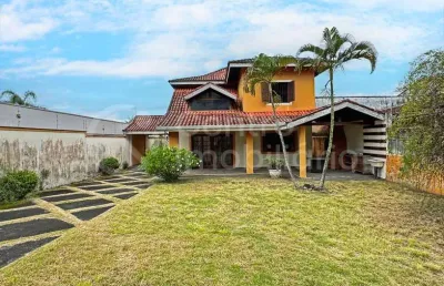 Casa à venda com 4 quartos em peruíbe, no bairro centro
