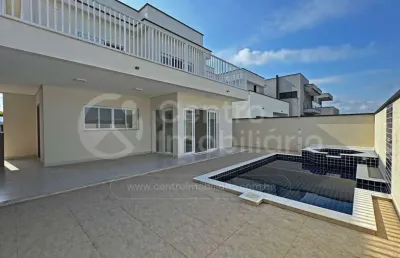 Casa à venda com piscina e 4 quartos em peruíbe, no bairro residencial flora rica