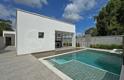Casa à venda com piscina e 3 quartos em peruíbe, no bairro jardim sao luiz