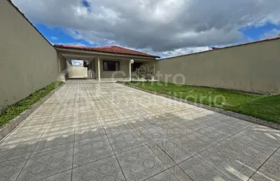 Casa à venda com 2 quartos em peruíbe, no bairro maria h novaes