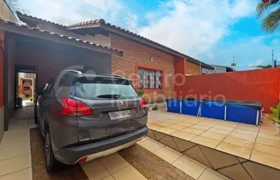 Casa à venda com 3 quartos em peruíbe, no bairro balneario arpoador
