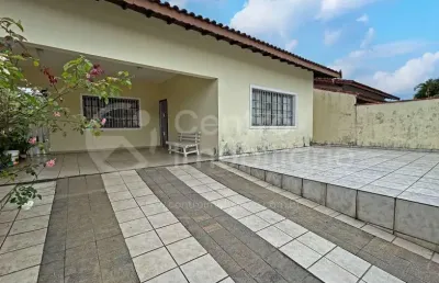 Casa à venda com 3 quartos em peruíbe, no bairro balneario florida