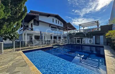 Casa à venda com piscina e 5 quartos em peruíbe, no bairro jardim três marias