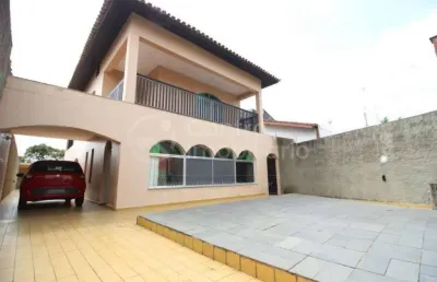 Casa à venda com 3 quartos em peruíbe, no bairro centro