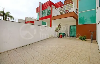 Casa à venda com 3 quartos em peruíbe, no bairro balneario barra de jangada