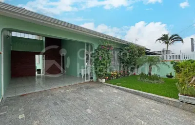 Casa à venda com 2 quartos em peruíbe, no bairro estancia sao jose