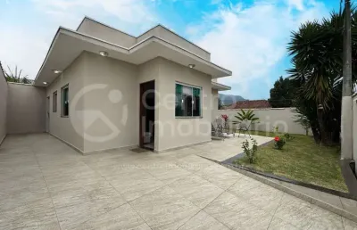 Casa à venda com 2 quartos em peruíbe, no bairro jardim brasil