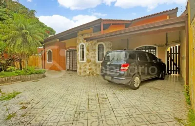 Casa à venda com 3 quartos em peruíbe, no bairro parque turistico
