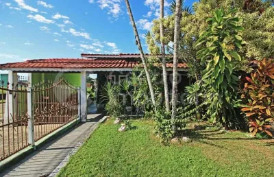 Casa à venda com 3 quartos em peruíbe, no bairro balneario sao joao batista