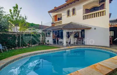 Casa à venda com piscina e 4 quartos em peruíbe, no bairro parque balneario oasis