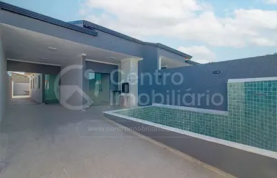 Casa à venda com piscina e 2 quartos em peruíbe, no bairro estancia dos eucaliptos
