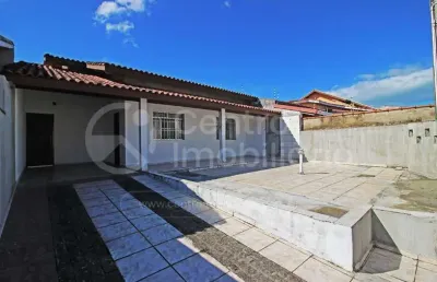 Casa à venda com 3 quartos em peruíbe, no bairro jardim marcia