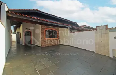 Casa à venda com 2 quartos em peruíbe, no bairro cidade nova peruíbe
