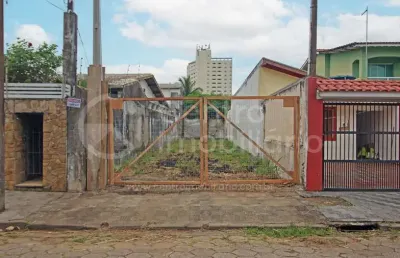 Terreno à venda no Centro, Peruíbe 