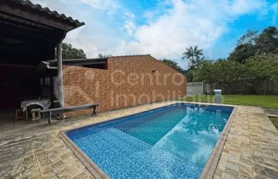 Casa à venda com 2 quartos em peruíbe, no bairro jardim somar