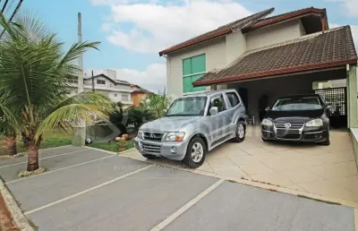 Casa à venda com 4 quartos em peruíbe, no bairro jd tres marias
