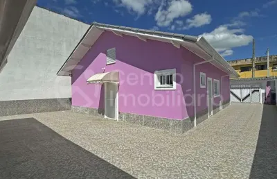 Casa à venda com 3 quartos em peruíbe, no bairro jardim ribamar