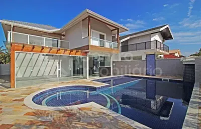 Casa à venda com piscina e 5 quartos em peruíbe, no bairro bougainvillee iii
