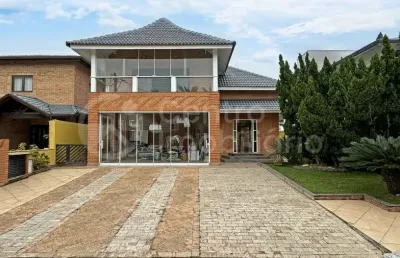 Casa à venda com piscina e 3 quartos em peruíbe, no bairro bougainvillee i