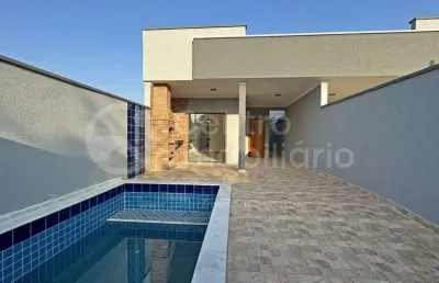 Casa à venda com piscina e 2 quartos em peruíbe, no bairro cidade nova peruíbe