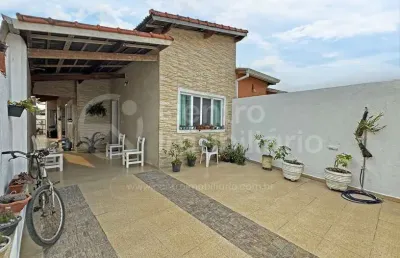 Casa à venda com 2 quartos em peruíbe, no bairro balneario sao joao batista