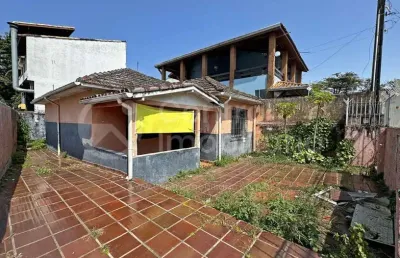 Casa à venda com 2 quartos em peruíbe, no bairro centro