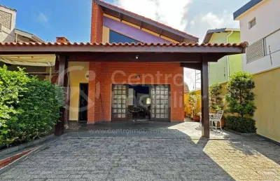 Casa à venda com 3 quartos em peruíbe, no bairro jardim marcia