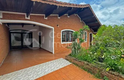 Casa à venda com 3 quartos em peruíbe, no bairro jardim brasil