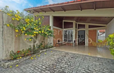 Casa à venda com 3 quartos em peruíbe, no bairro parque balneario oasis