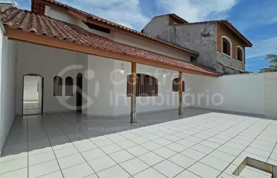 Casa à venda com 4 quartos em peruíbe, no bairro belmira novaes