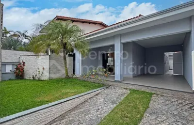 Casa à venda com 3 quartos em peruíbe, no bairro parque balneario oasis