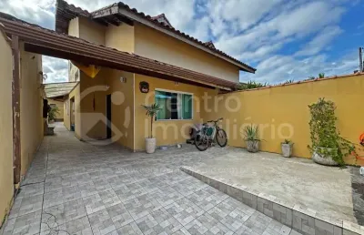 Casa à venda com 3 quartos em peruíbe, no bairro parque d aville