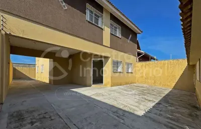 Casa à venda com 3 quartos em peruíbe, no bairro belmira novaes