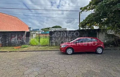 Terreno à venda no Centro, Peruíbe 